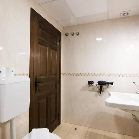 Apartman Tuguest Plaza De Gracia *